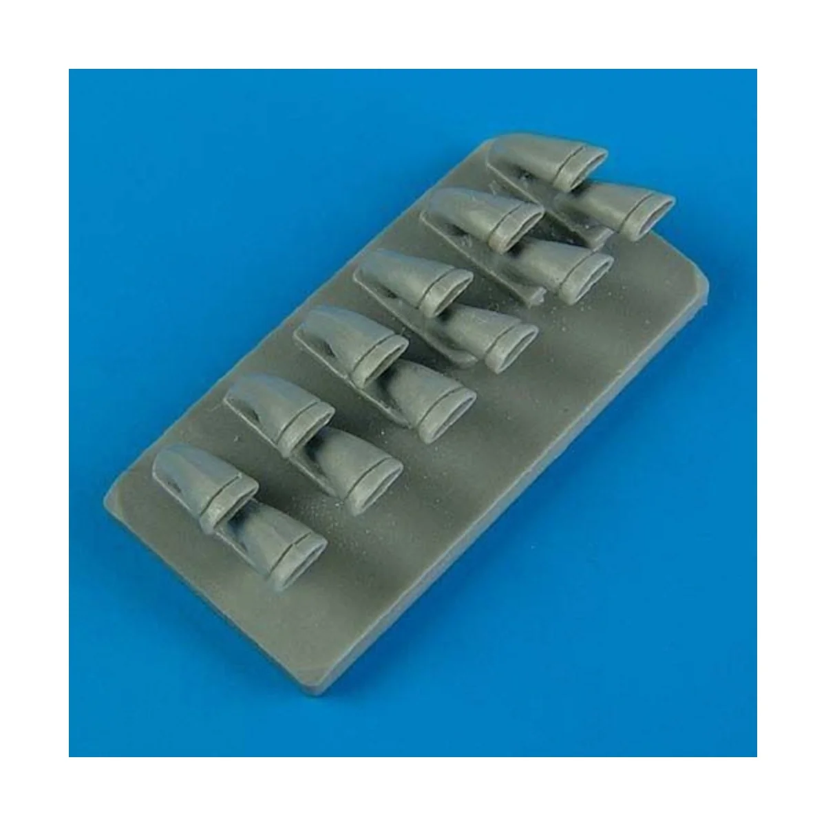 P-40M/N Warhawk exhaust-fishtail (HAS), 1/48 - Quickboost QB48 442