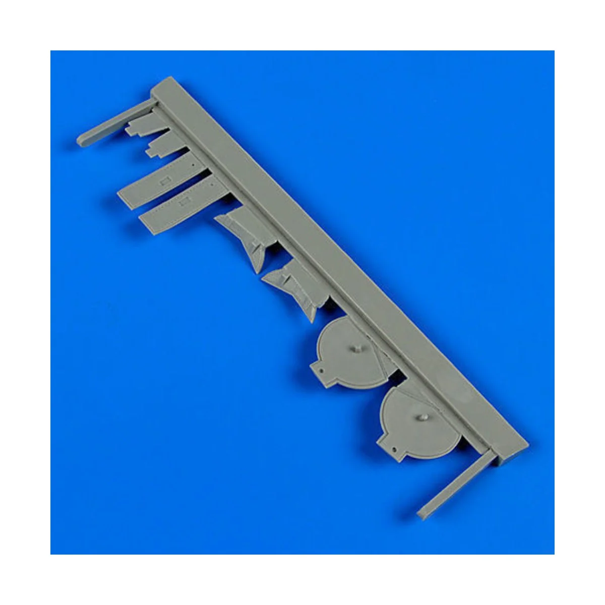 N1K1 Shiden undercarriage covers f.Haseg - Quickboost QB48 592