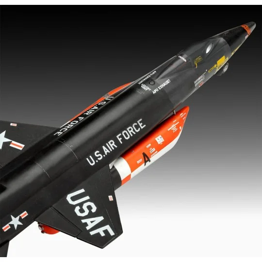 Boeing NB-52 & X-15 "Platinum Edition", 1/72 - Revell 03793 Boeing NB-52 & X-15 "Platinum Edition", 1/72 - Revell 03793