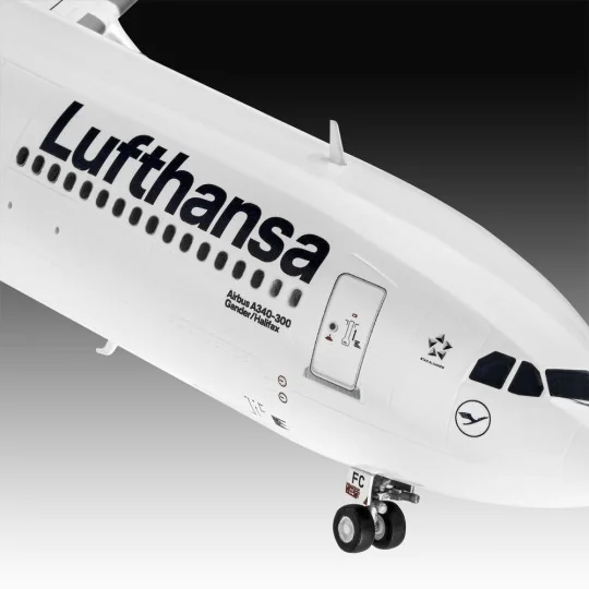 A340-300 Lufthansa New Livery, 1/144 - Revell 03803