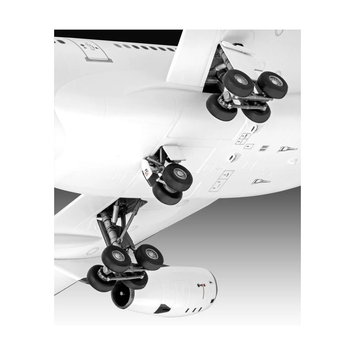 A340-300 Lufthansa New Livery, 1/144 - Revell 03803