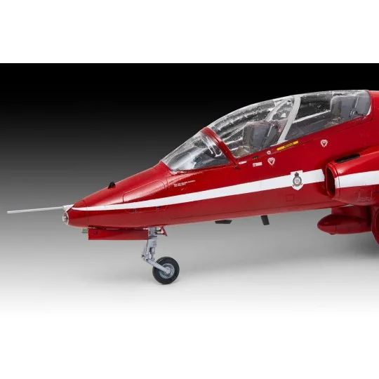 BAe Hawk T.1A RAF Red Arrows, 1/32 - Revell 04284
