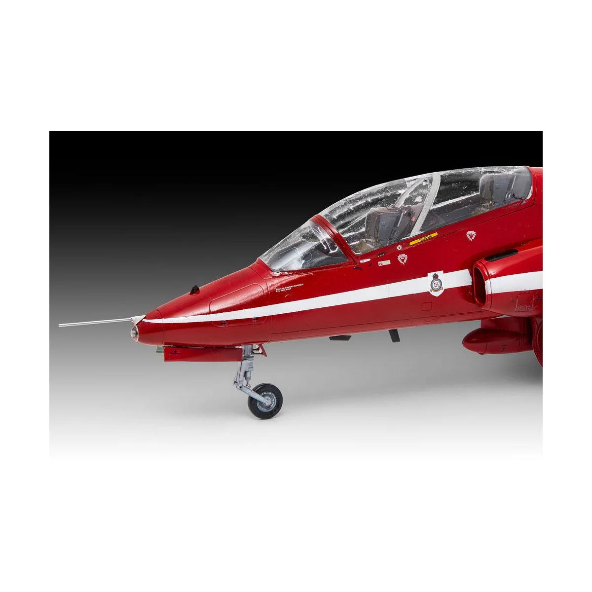 BAe Hawk T.1A RAF Red Arrows, 1/32 - Revell 04284