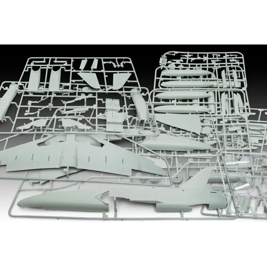 BAe Hawk T.1A RAF Red Arrows, 1/32 - Revell 04284