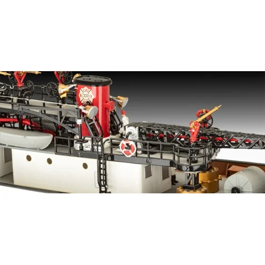 The Firefighter, 1/87 - Revell 05197