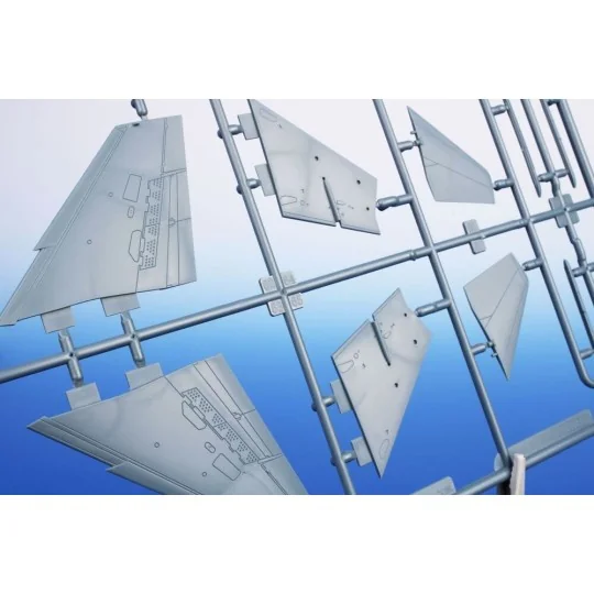 Mirage F.1CT 'Fighter-Bomber Version', 1/72 - Special Hobby 100-SH7... Mirage F.1CT 'Fighter-Bomber Version', 1/72 - Special Hobby 100-SH7...