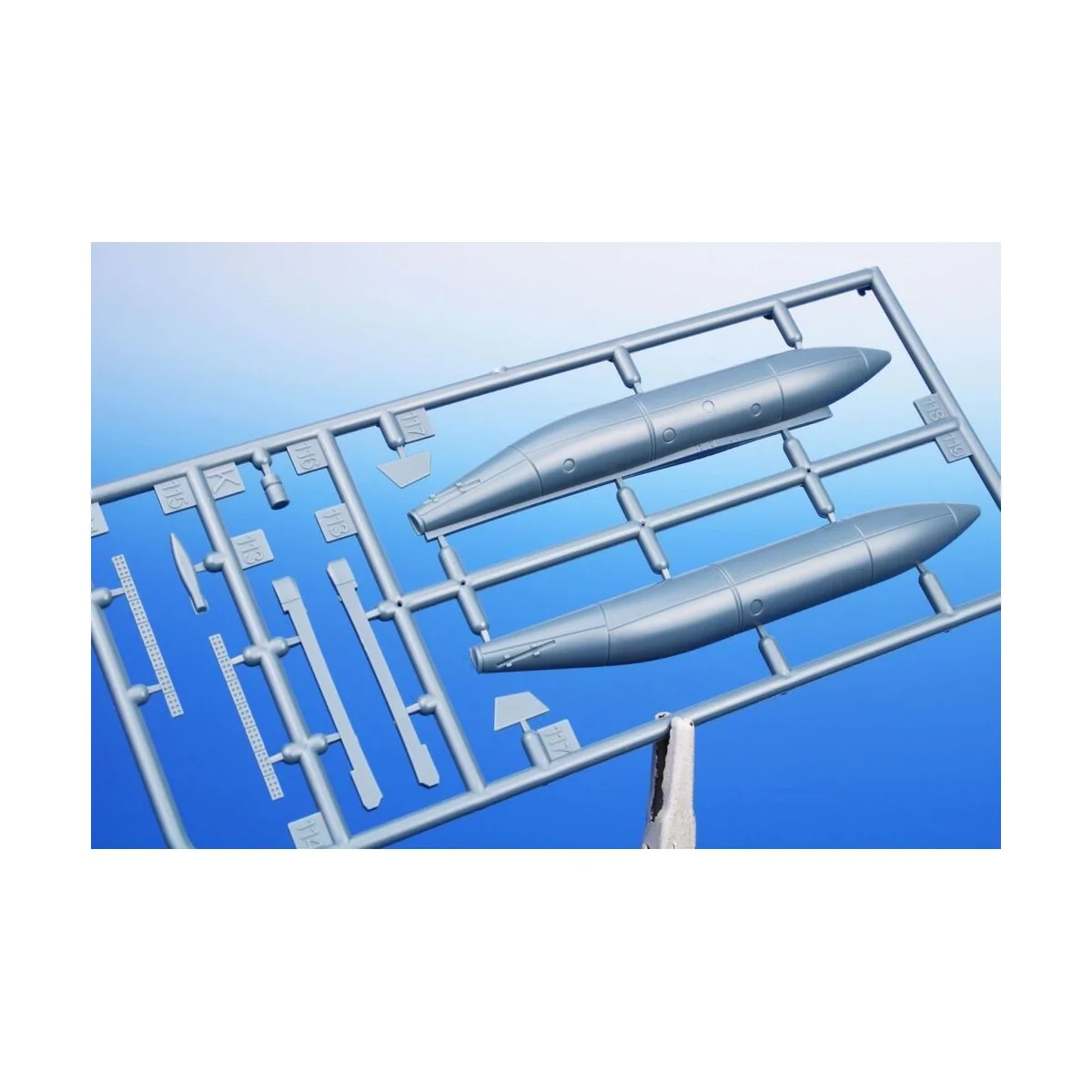 Mirage F.1CT 'Fighter-Bomber Version', 1/72 - Special Hobby 100-SH7... Mirage F.1CT 'Fighter-Bomber Version', 1/72 - Special Hobby 100-SH7...