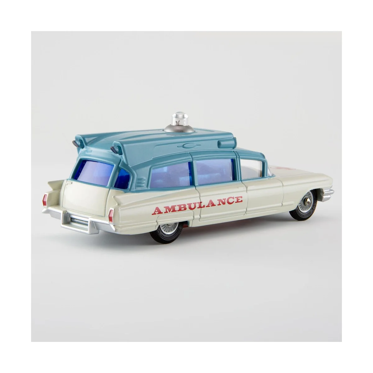 Cadillac Superior Ambulance 437 - Corgi CD54321016