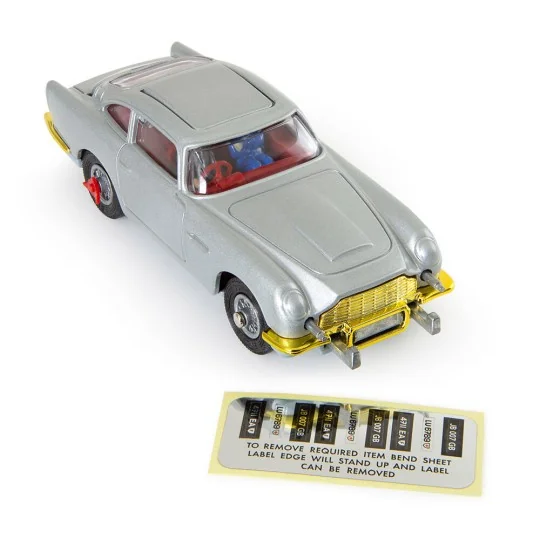 270 - James Bond Aston Martin DB5 - Corgi CD54321051