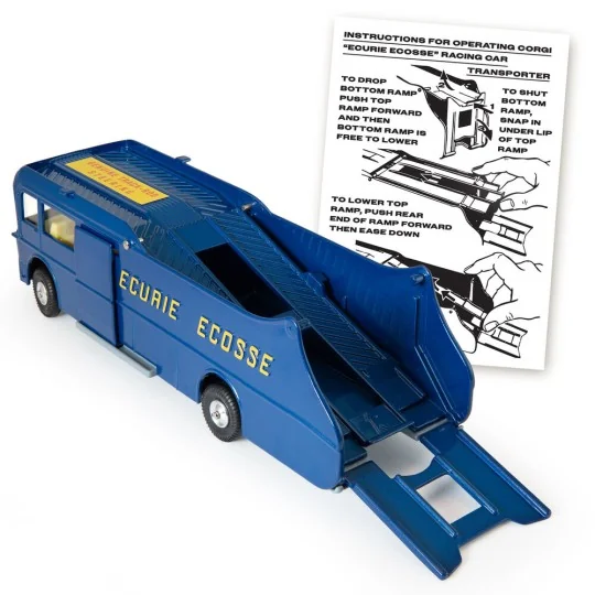 1126 - Ecurie Ecosse Racing Car Transporter - Corgi CD54321065