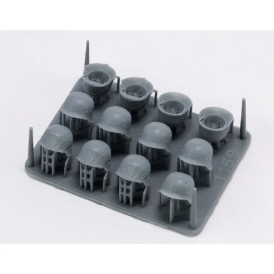 German helmets set (WWII), 1/35 - Royal Model RM1159