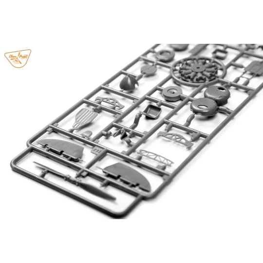 I-16 type 5 (in the sky of Spain early version), 1/48 - Clear Prop ...