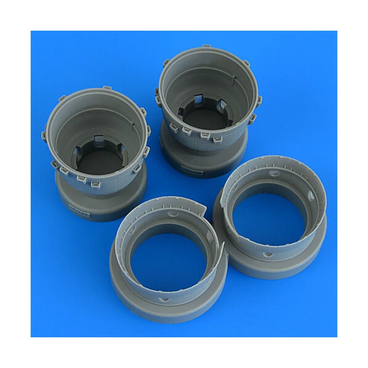 B-25J Mitchell cowlings & cooling flaps (closed pos.) HK MODEL - Qu...