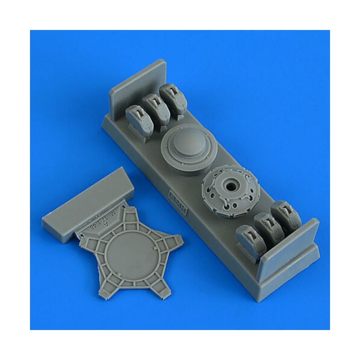 Mil Mi-8MT/Mi-17 rotor vibration damper AMK, 1/48 - Quickboost QB49... Mil Mi-8MT/Mi-17 rotor vibration damper AMK, 1/48 - Quickboost QB49...