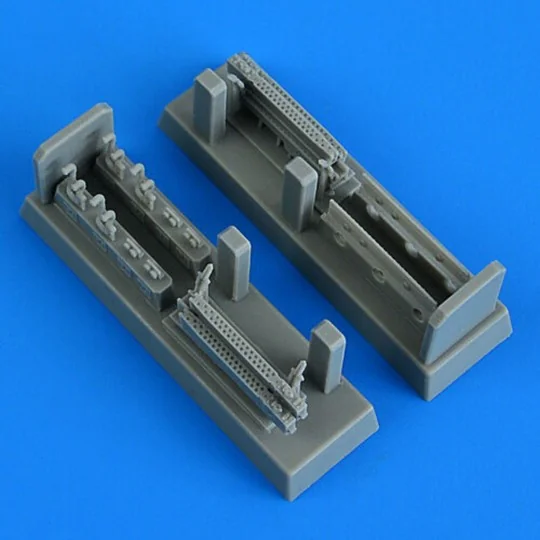 Mil Mi-8MT/Mi-17 loaded ASO-2V flare dispensers AMK, 1/48 - Quickbo...