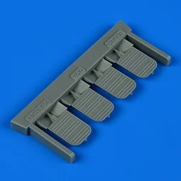 Su-25 Frogfoot opened air brakes - early, 1/48 - Quickboost QB49 098