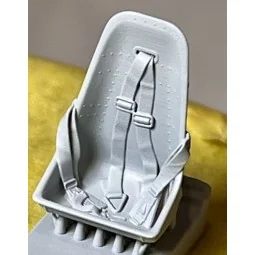 Bf-109E seat with safety belts for Wingsy Kits, 1/48 - Clear Prop A...