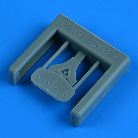 F-5E/F/N (RF-5E) Tiger II brake chute cover AFV CLUB, 1/48 - Quickb...