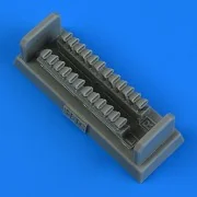 P-39D/P-400 Airacobra exhaust (12 pipes) für HASEGAWA, 1/48 - Quick...