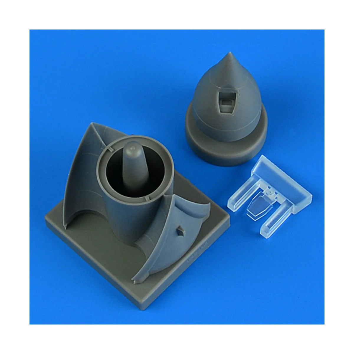 Su-17/22M4 fitter-k radome with air intake, 1/48 - Quickboost QB49 149