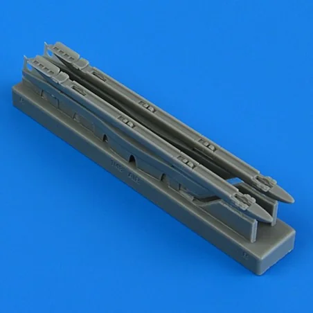 Sepecat Jaguar GR.1/GR.1a upper pylons with adapters, 1/48 - Quickb...
