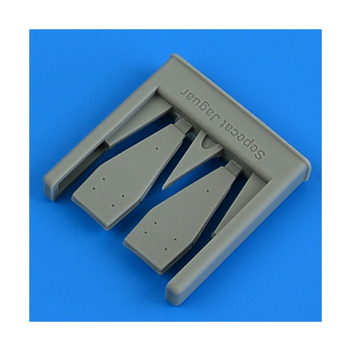 Sepecat Jaguar GR.1/GR.1a bases for chaff and flare dispensers, 1/4...