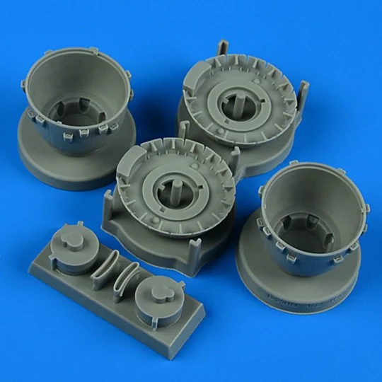 B-25H/J Mitchell cowlings and cooling flaps (opened) for Hasegawa, ...